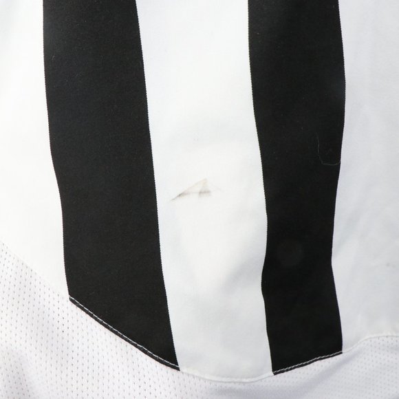 Vintage Nike Juventus FC Striped Soccer Jersey - Picture 4 of 9